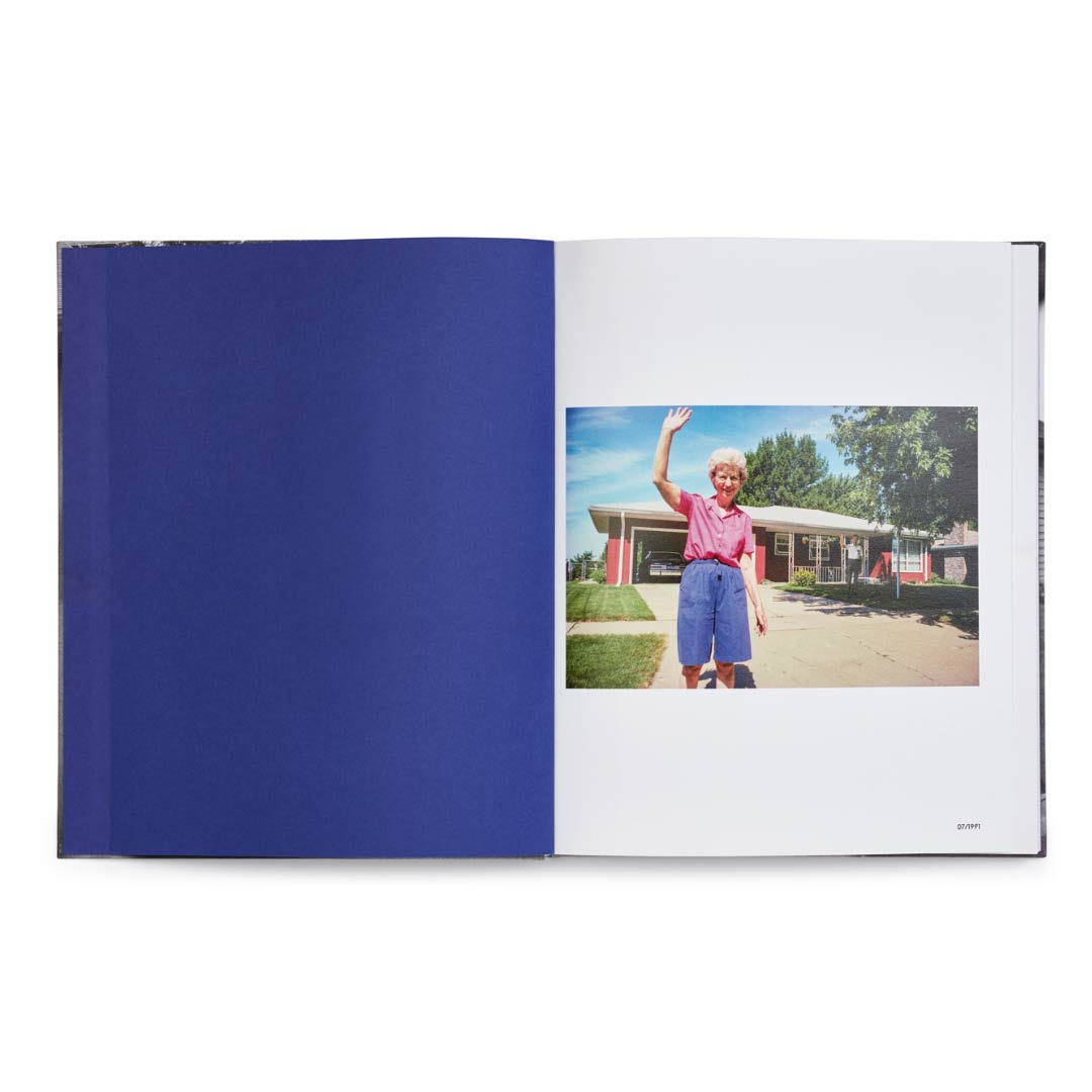 Leaving and Waving di Deanna Dikeman pubblicato da chose commune